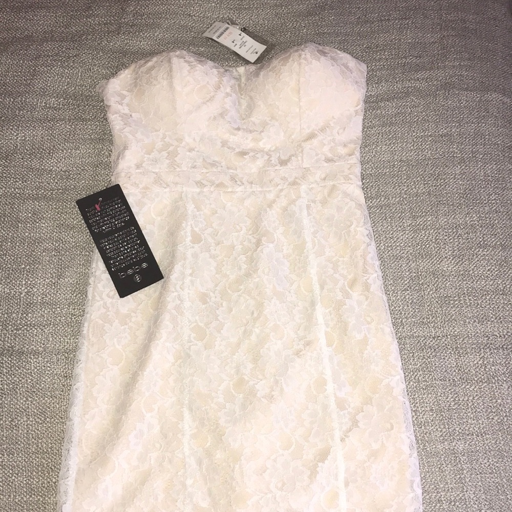 Bebe dress